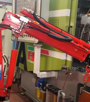 electric-powered-driven-crane-Orbit-200-for-lifting-loads-up-to-200-kg