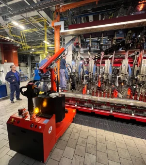 veicolo-di-sollevamento-elettrico-per-1000-kg-gru-Flex-G1000DBR-scaled